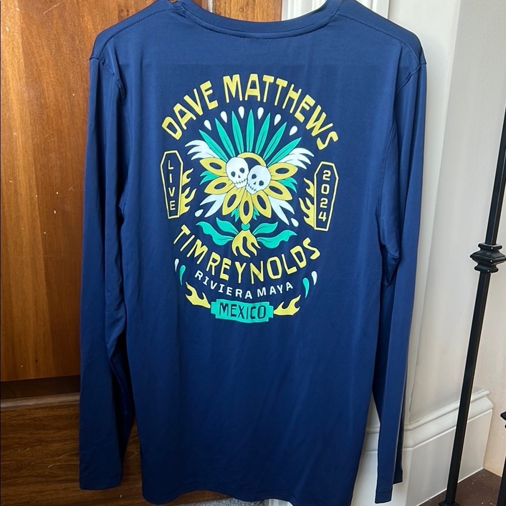 NWOT Sz Medium Men’s UPF 50+ Dave Matthews Tim Reynolds 2024 Mexico Navy Shirt